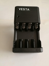 شارژر باتری های قلمی و نیم قلمی VESTA